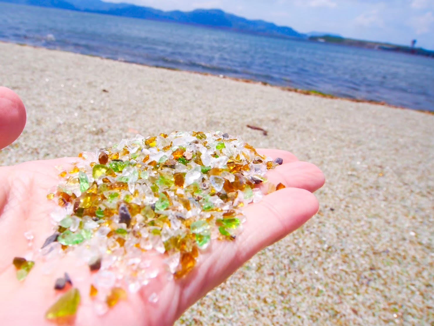 ガラスの砂浜
